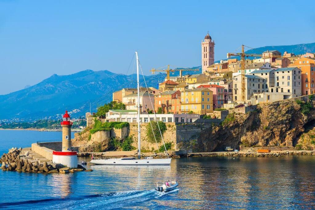 Appartement Vue Mer Avec Parking Gratuit Sur Place Bastia  Bagian luar foto